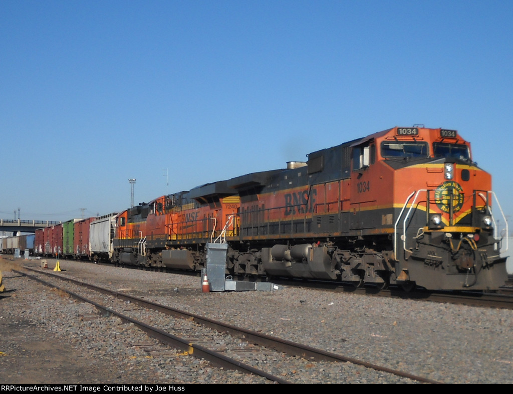 BNSF 1034 West